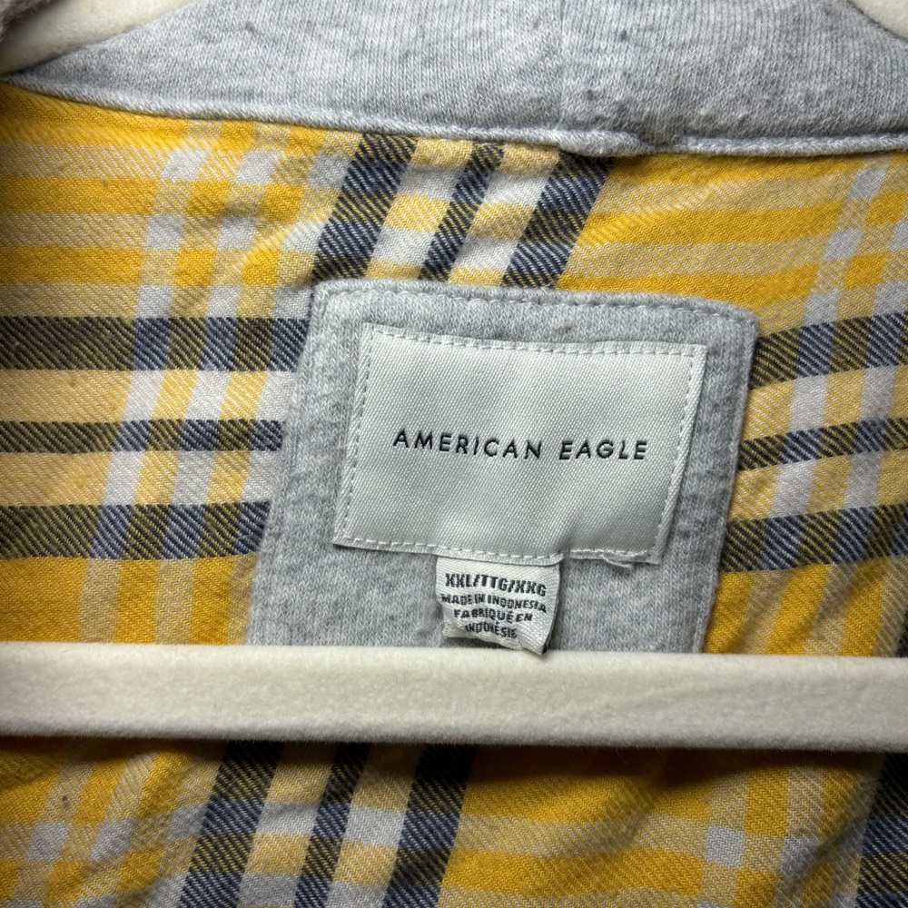 American Eagle Hooded Flannel - Picture 7 of 8